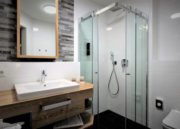 Privat & Boutique Hotel Plauer See Fuenfseen Dış mekan fotoğraf